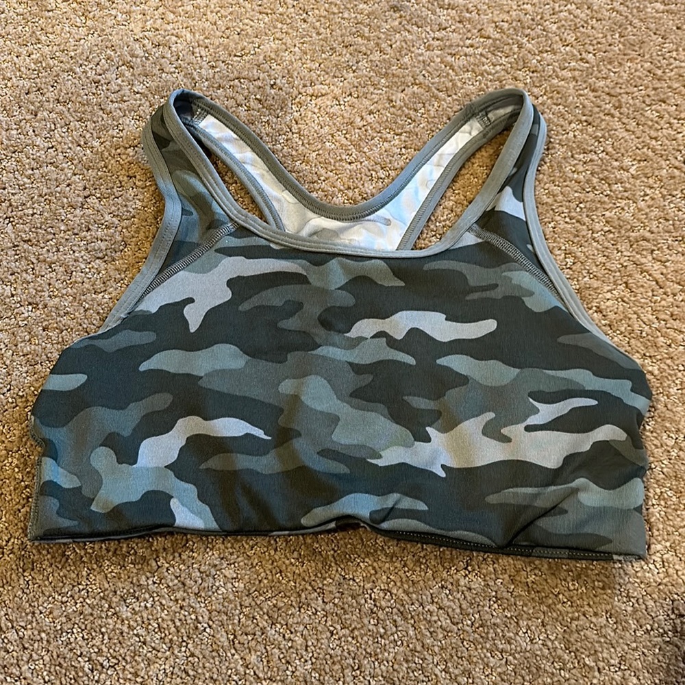 PINK Sports Bra - camouflage - size medium